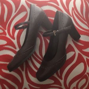 Etienne Aigner Pumps (Mary Jane Style)